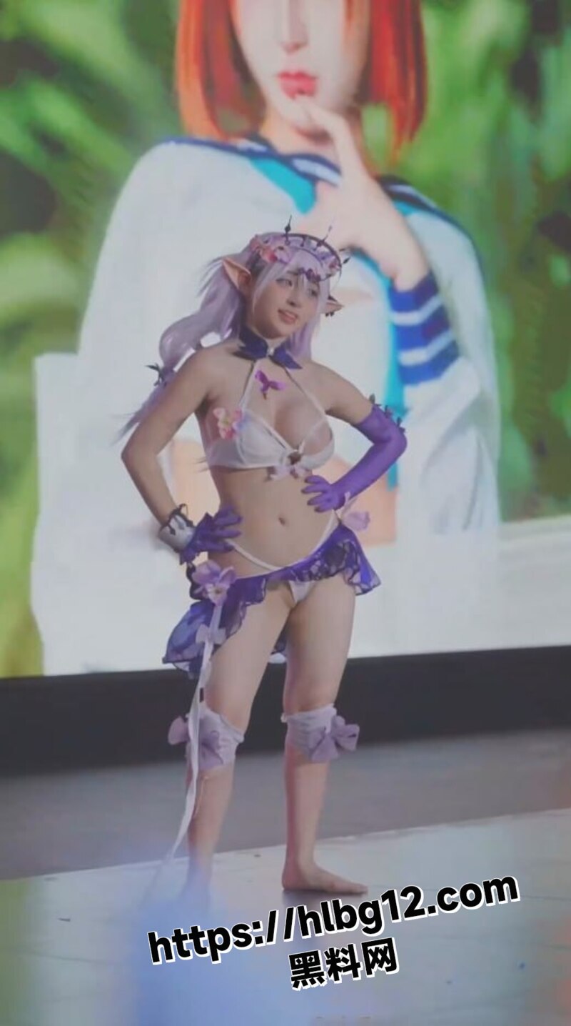 超极品COS福利姬 虞梅 Yuumeilyn 6月份最新福利合集 这小骚货竟然去了漫展登台表演