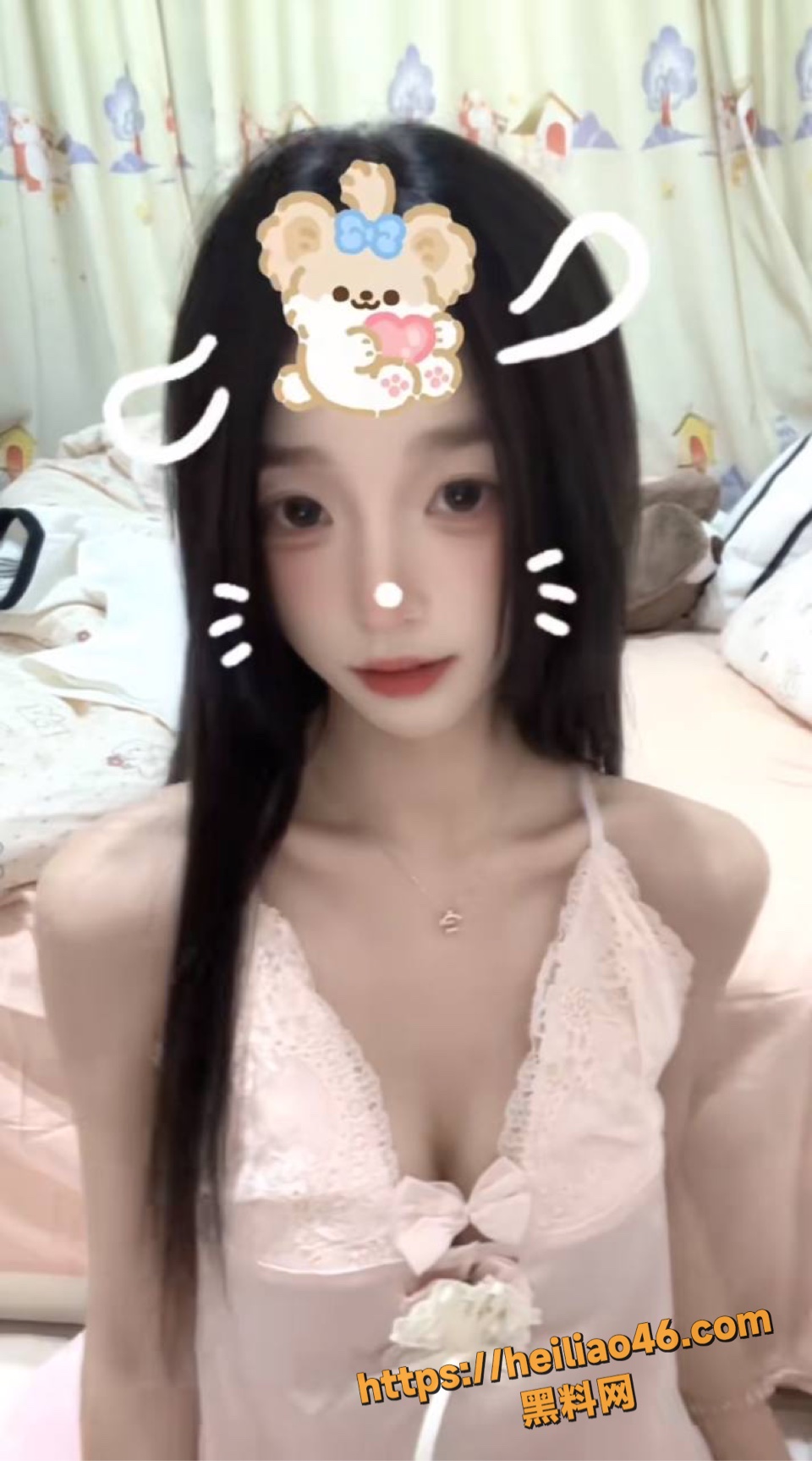 抖音人瘦奶大反差婊 吧唧一口妗妗 视频曝光 厕所自慰抠逼洗澡全记录！