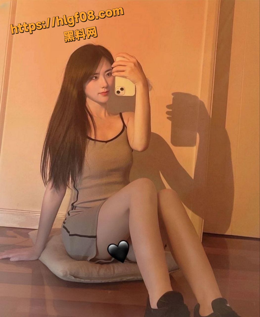高颜值反差嫩妹 刘子群 被男友调教成性瘾肉便器 深喉口交毒龙舔趾 被鸡巴爆插屁眼画面极致淫靡！