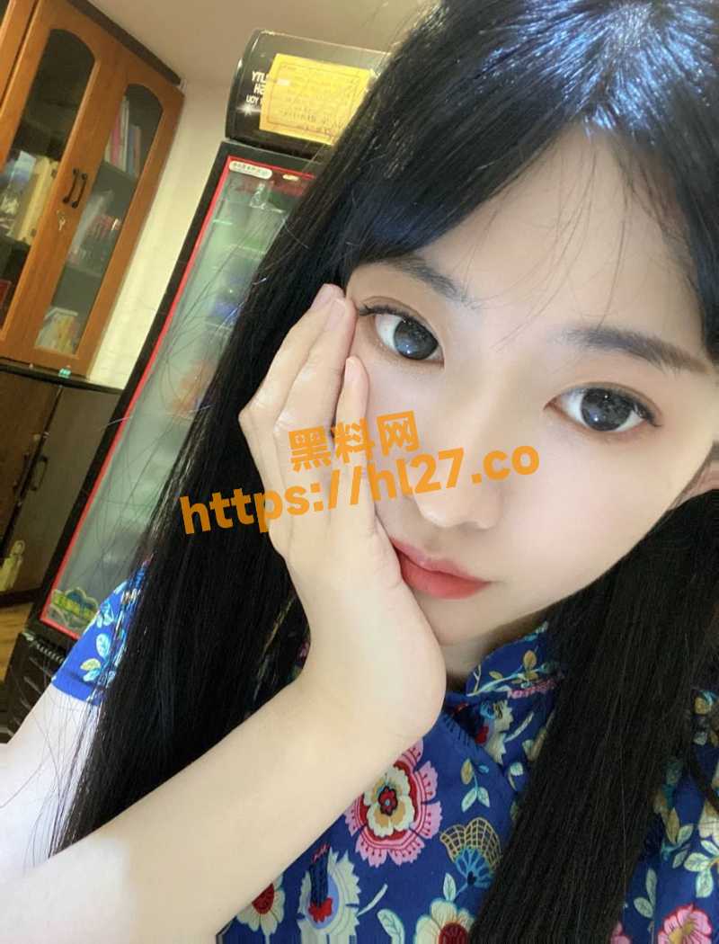 推特 小球球 媚洋母狗有着给小日本当慰安妇的伟大愿望！性爱被操出高潮脸！