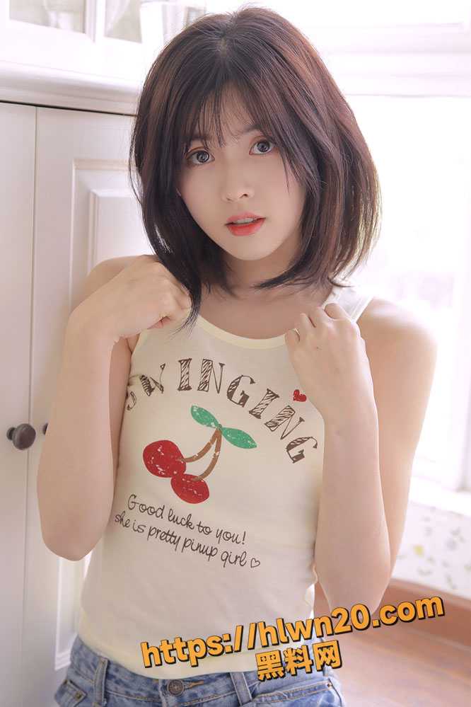 黑丝美乳小淫妻 单男看了很倾心 来自绿帽瓜友的分享 酒店前后夹击我的黑丝淫妻