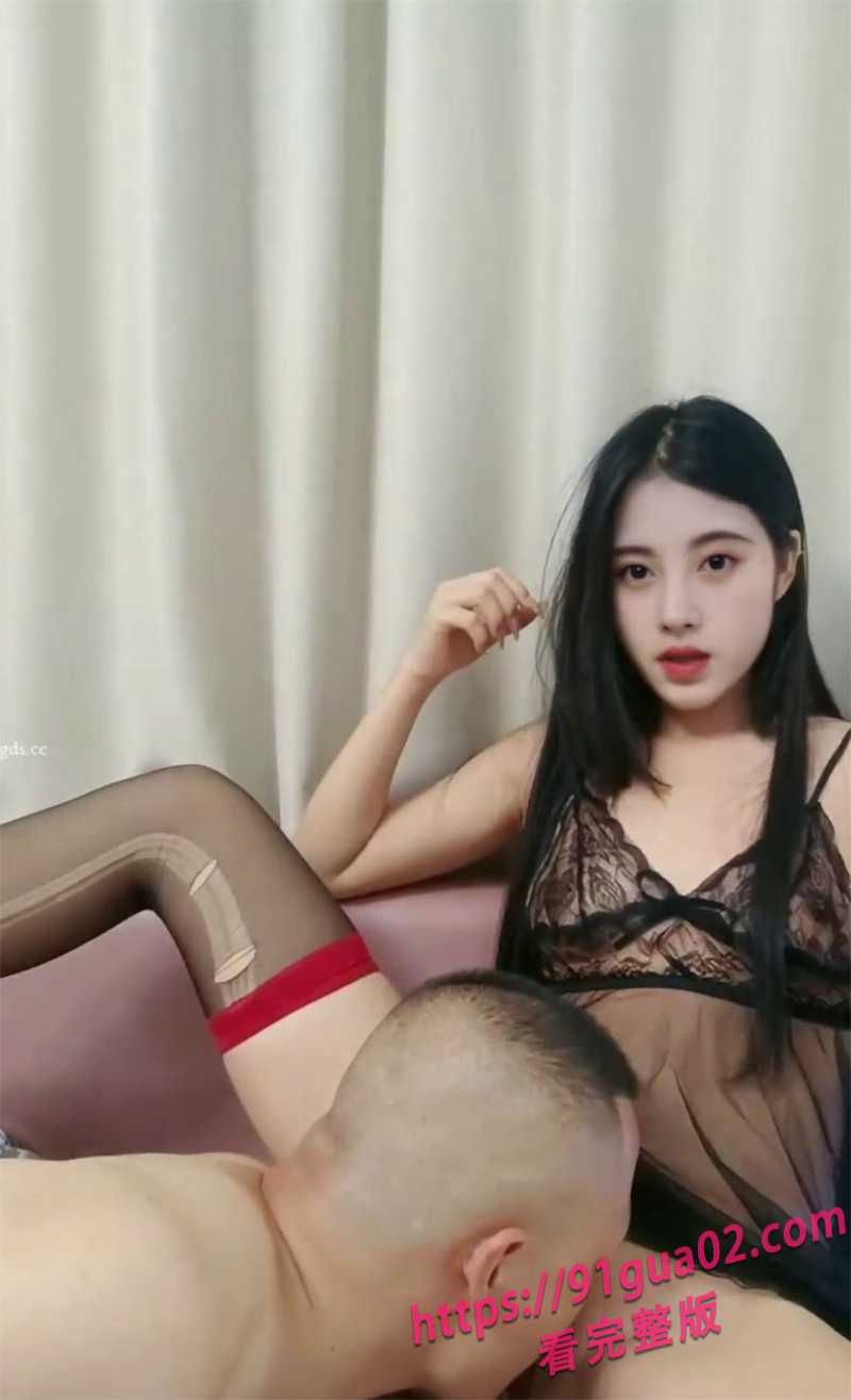 AI换脸之女神鞠婧祎 情绪被调动的情欲觉醒 配图4