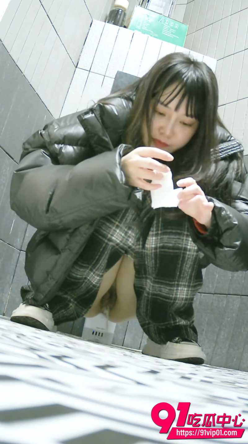 厕所偷拍视频 3 厕所偷拍视频 3