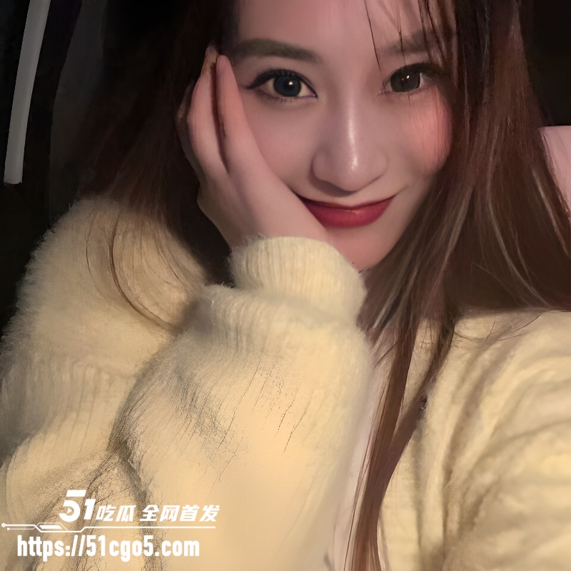 青岛少妇 李小猫 出轨自拍 1