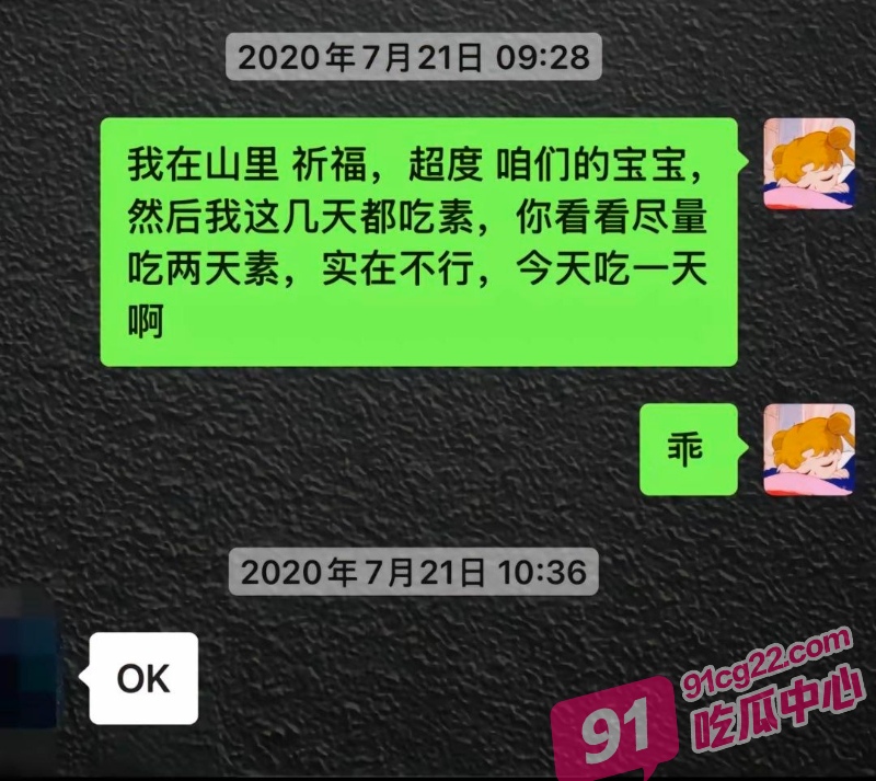4_W_800px.jpg