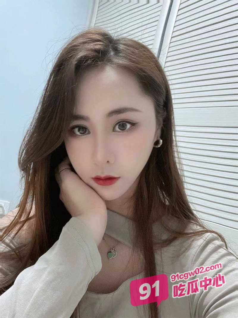 好玩不过嫂子 大长腿尤物嫂的诱惑 勾引嫂子强制高潮喷水！