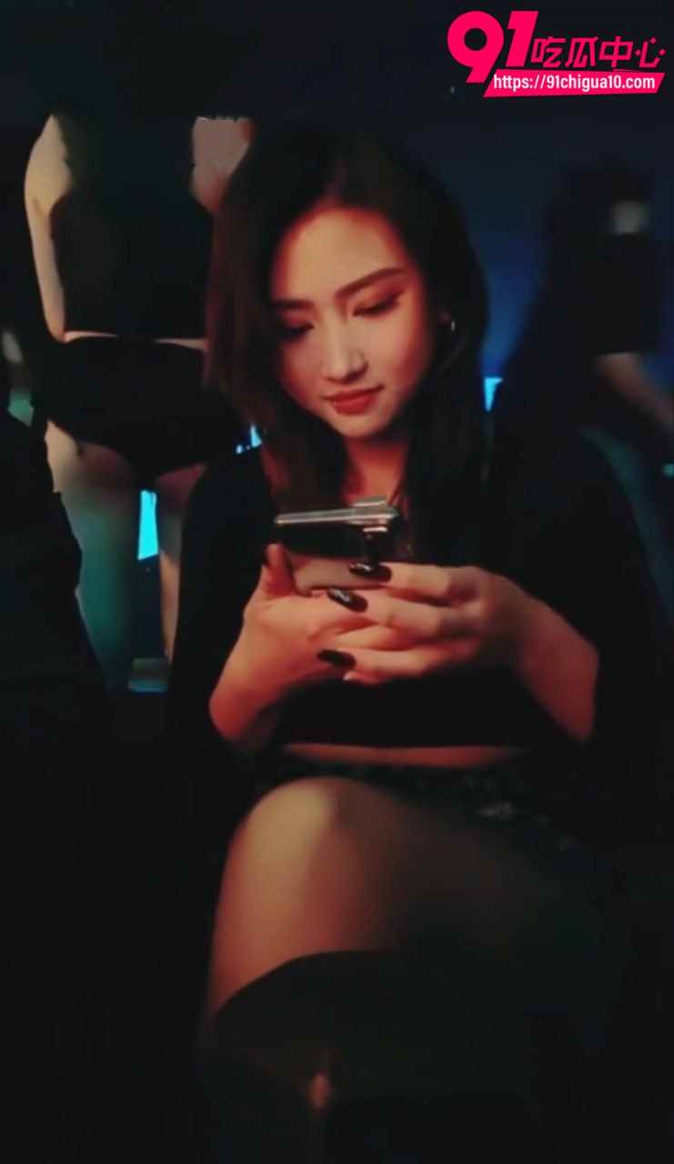 夜店女王大啾啾酒吧做爱4