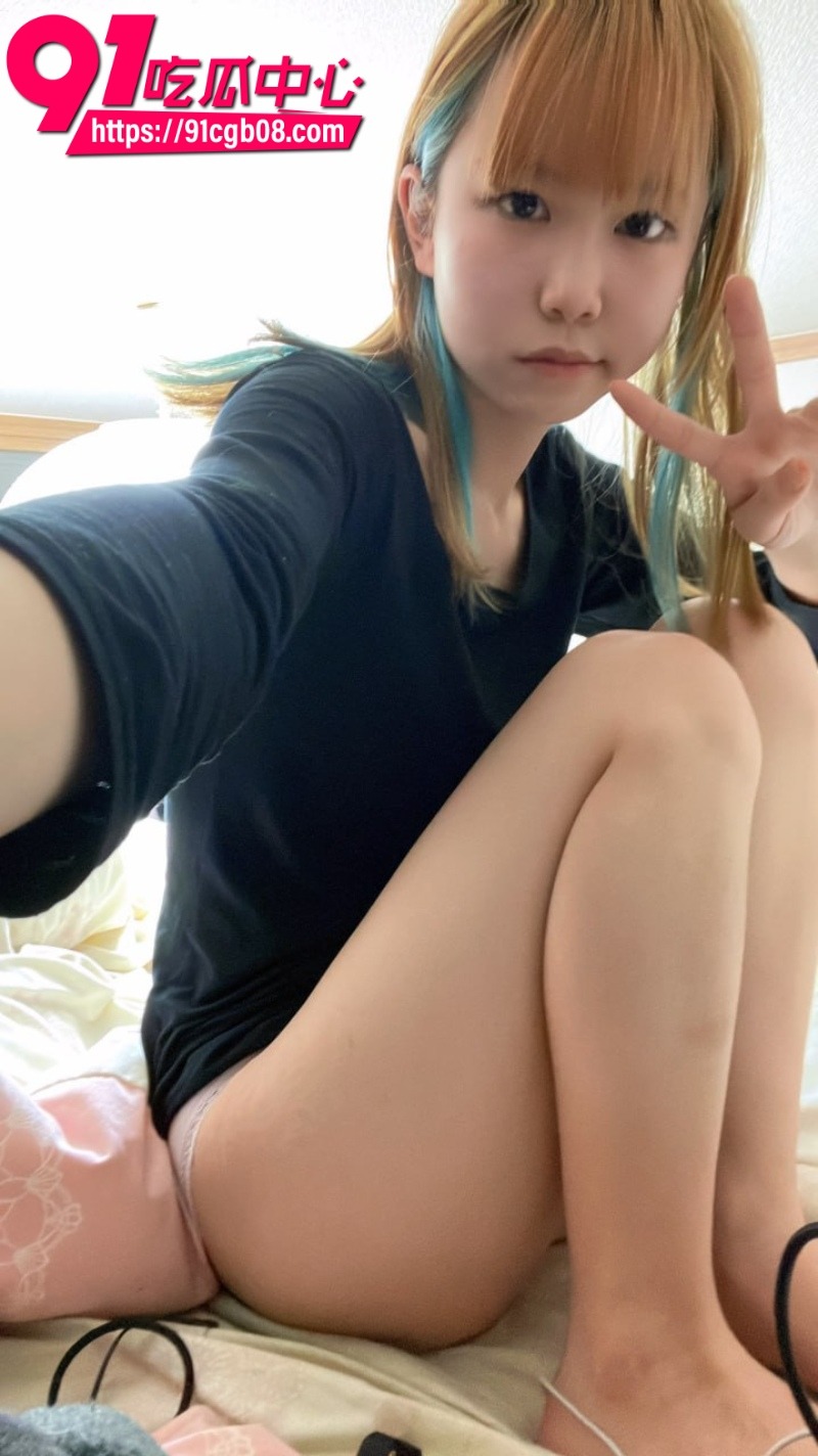 日本双马尾少女TikTok裸舞2