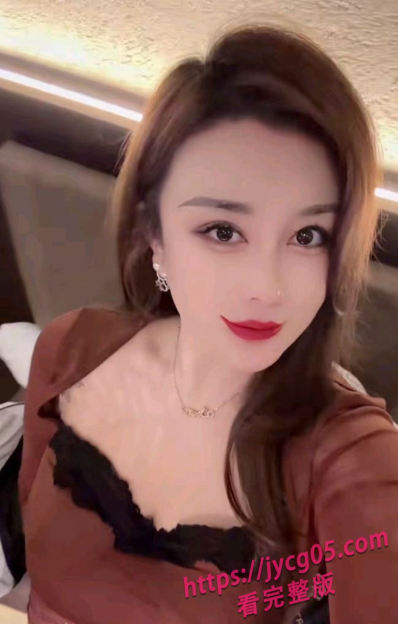 抖音大V大诗瑶翻车！露脸福利片流出 高能片段掀吃瓜热潮！ 配图4