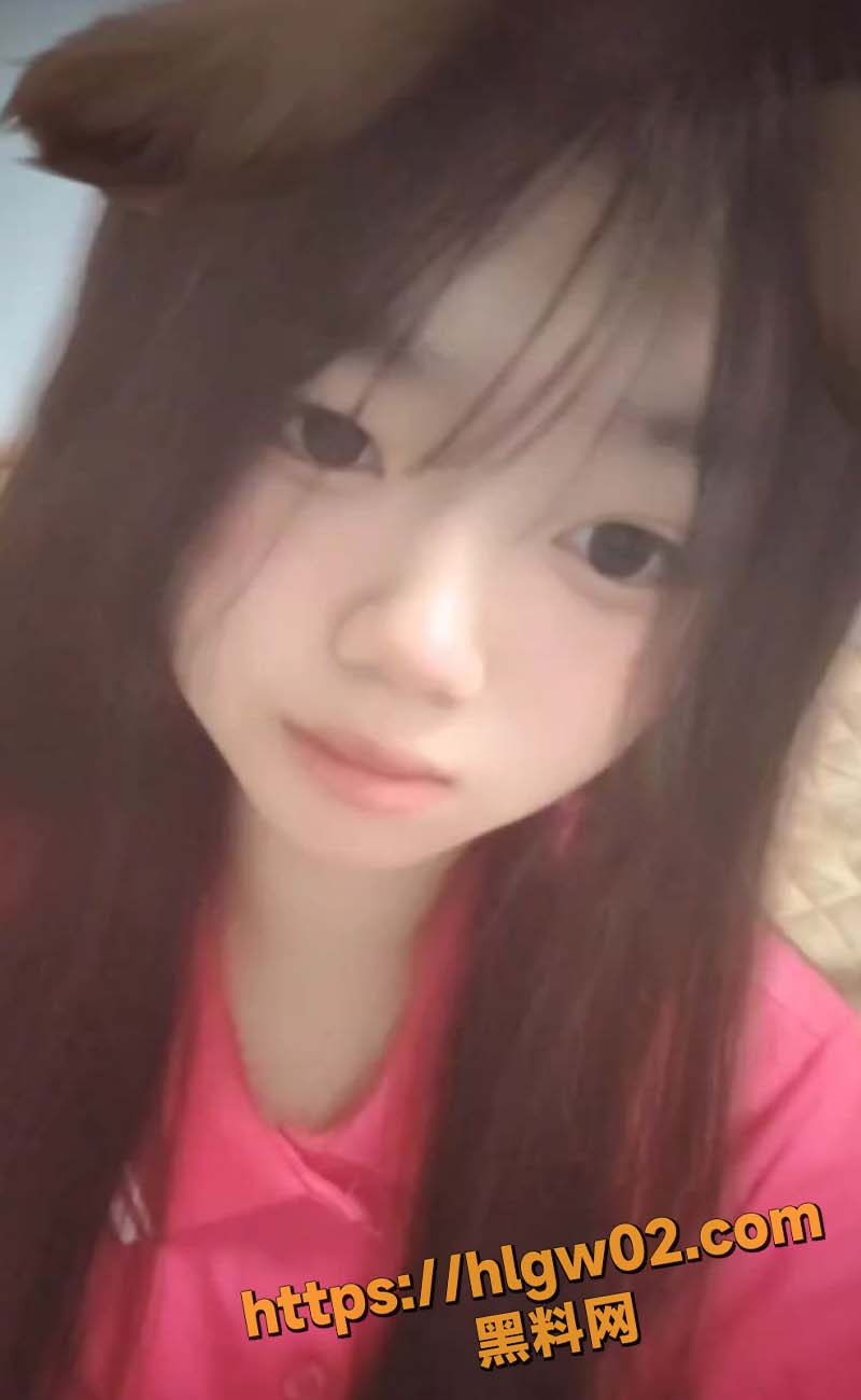 湖南邵阳第二中学母狗 徐汐 微胖身材骚母狗 年龄不大奶子不小 网上裸聊炮机插逼都不满足
