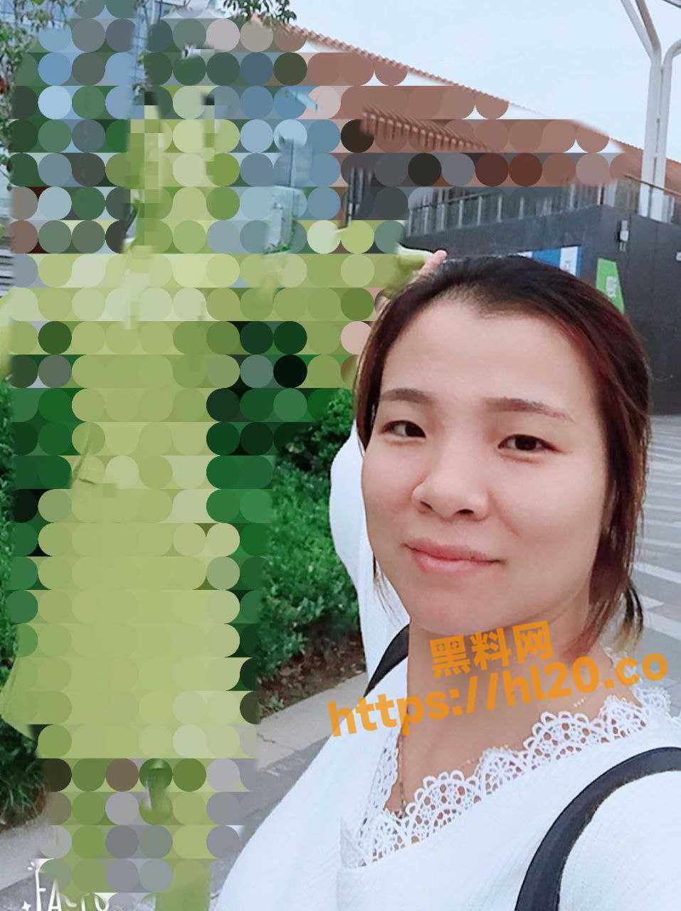 男子曝光反差老婆裸照视频 纯纯绿帽奴 老婆逼塞万物 骚的不行！