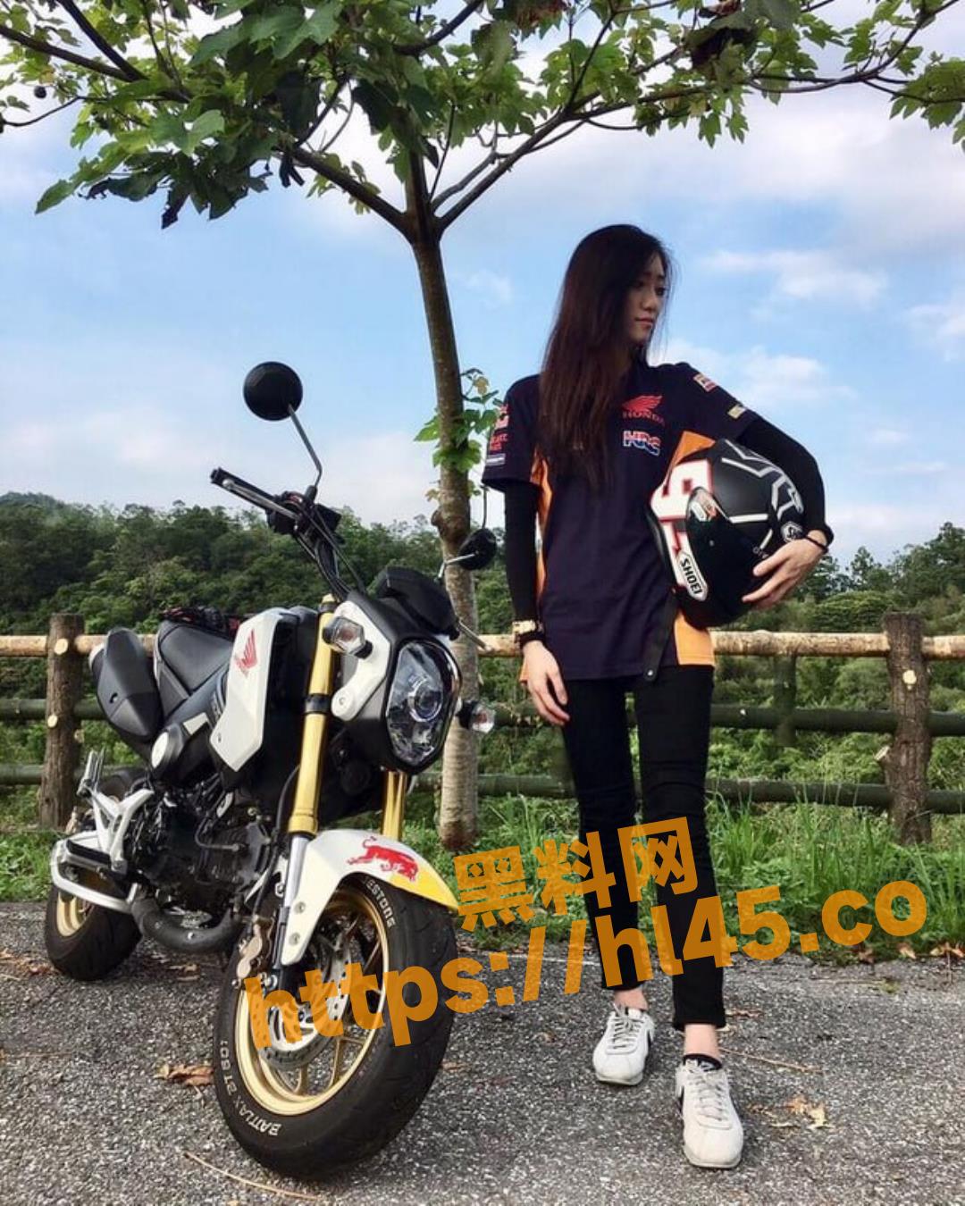 台湾机车女神 高冷气质 在床上的风骚程度却堪称一绝！