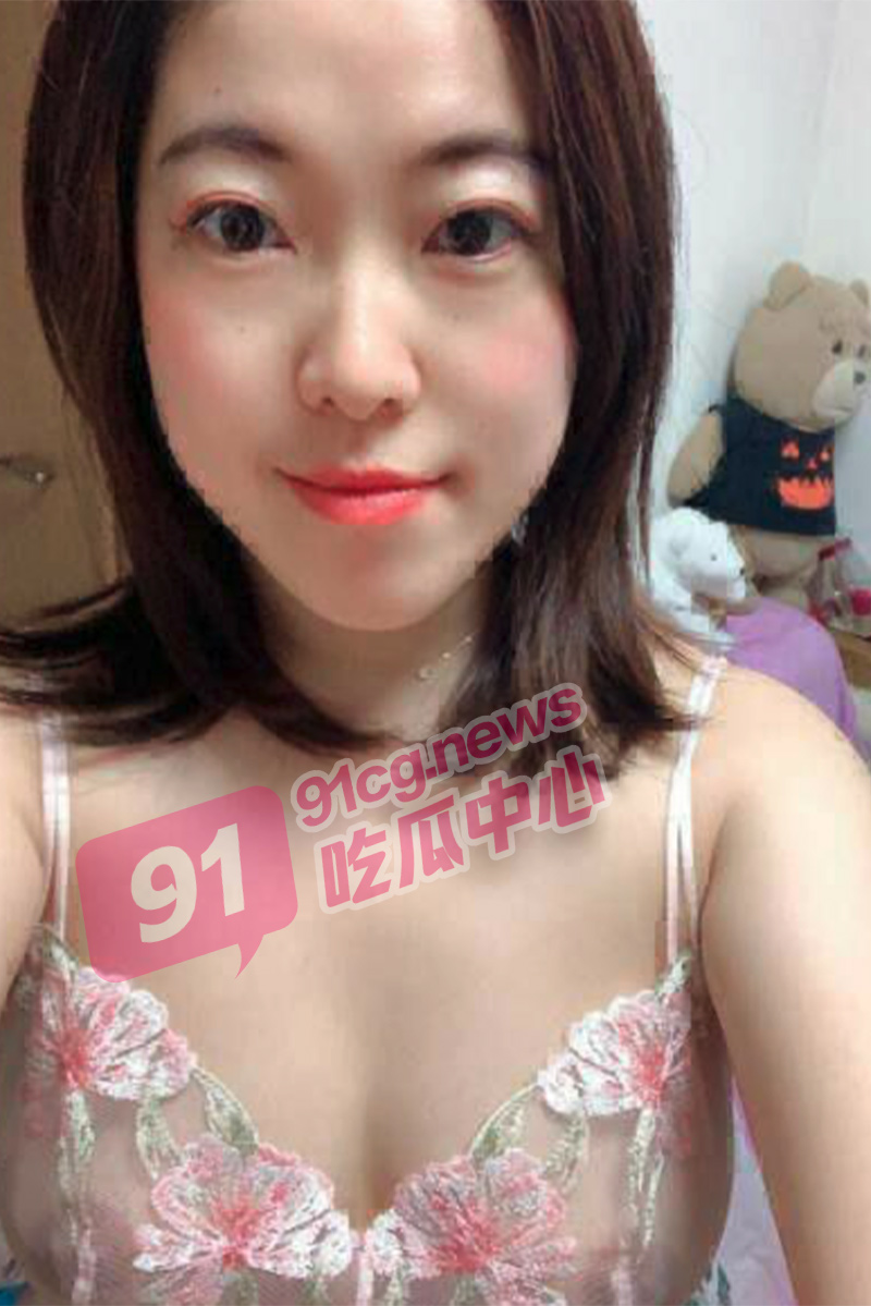 人妻少妇花店老板娘 看郑州花店老板娘王艺茹如何拿捏小鲜肉 “你就从这个地方插进来”