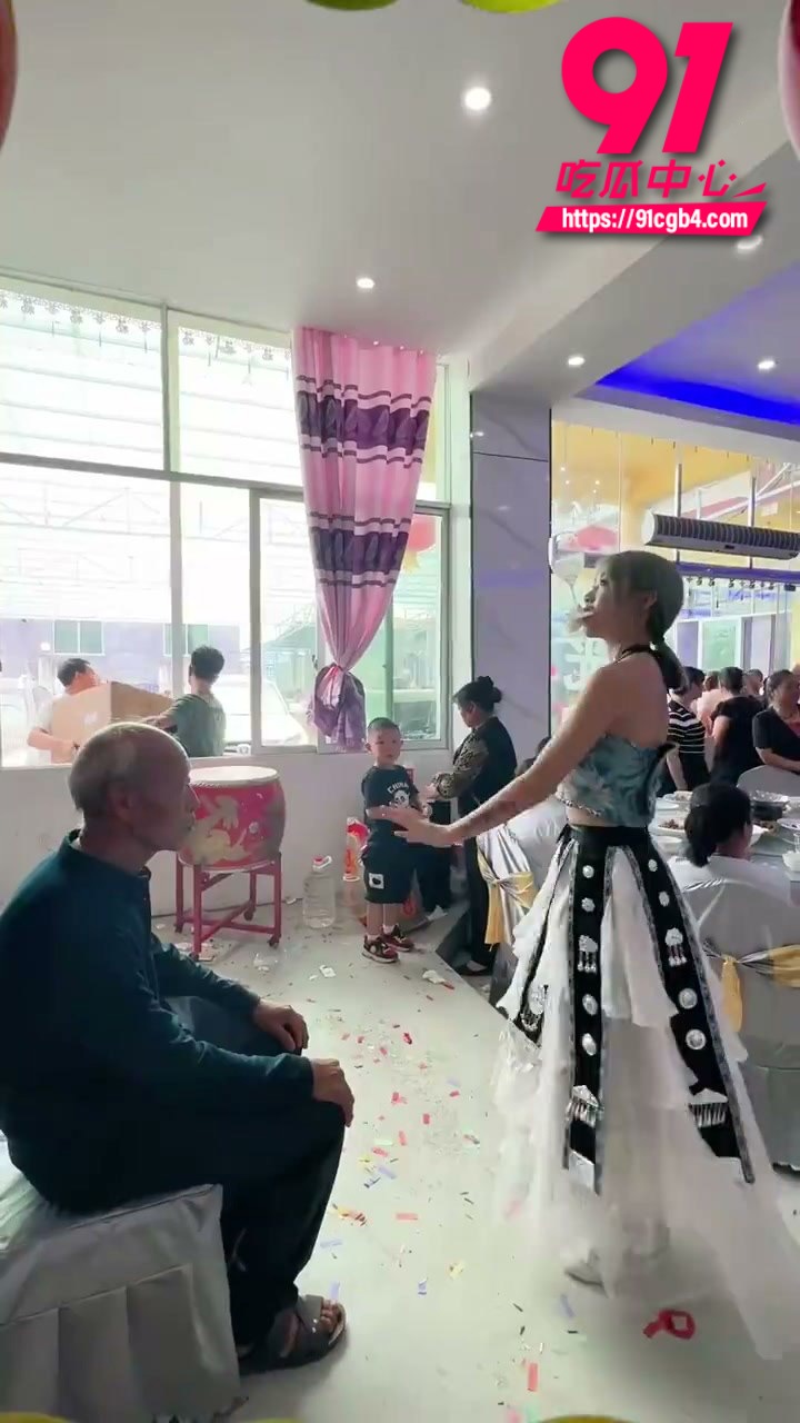 大爷点嫩模 1 大爷点嫩模 1