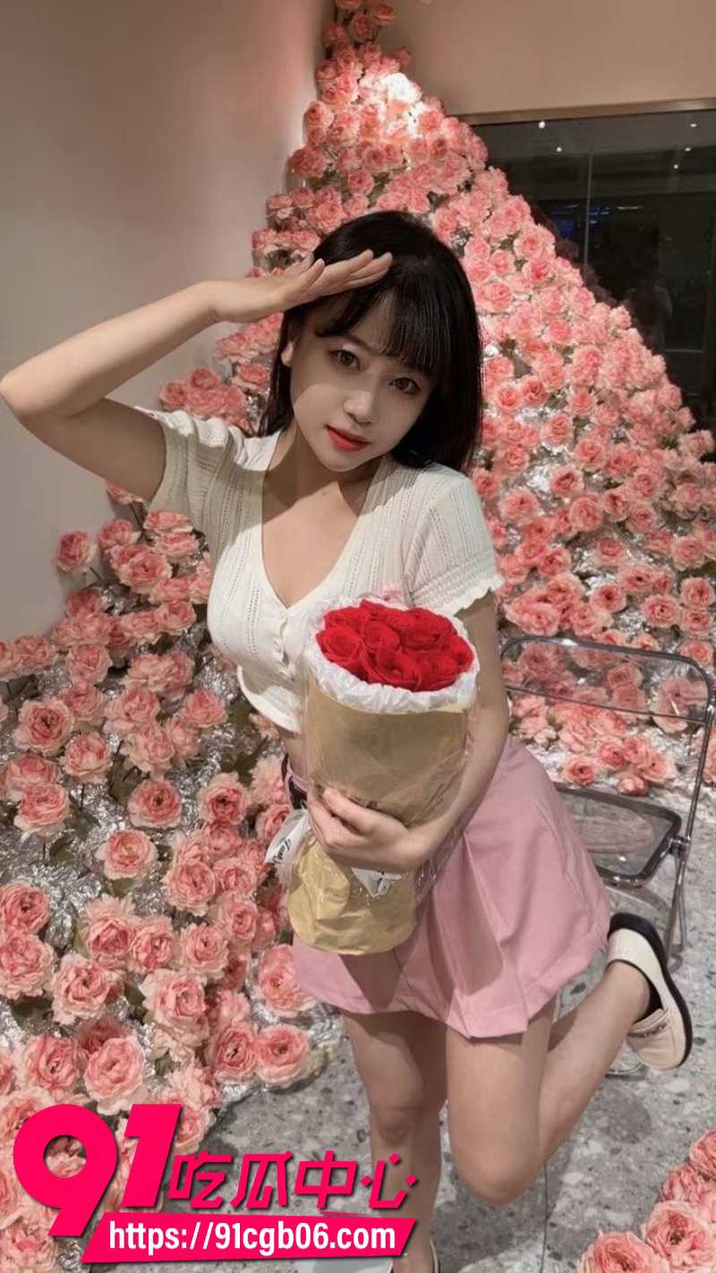 1山东邹城反差婊马晨阳给网友自拍裸照4