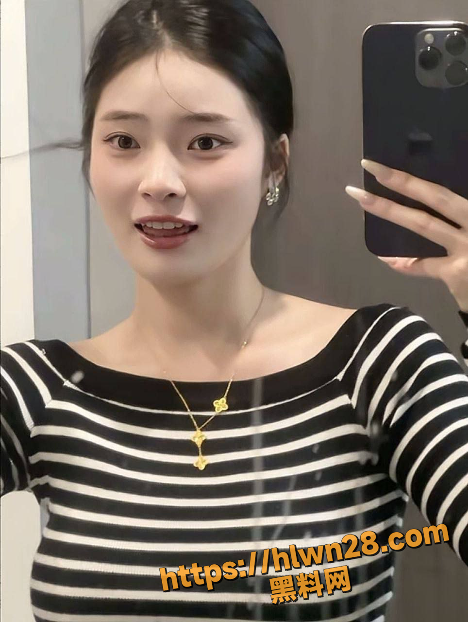 抖音网红凯小晴也叫冬猪 清纯假面 早年下海视频曝光 榜一大哥猛操嫩逼淫水直流!