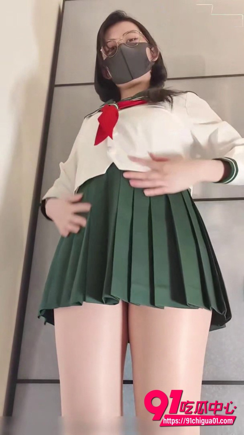 OnlyFans人气福利姬1