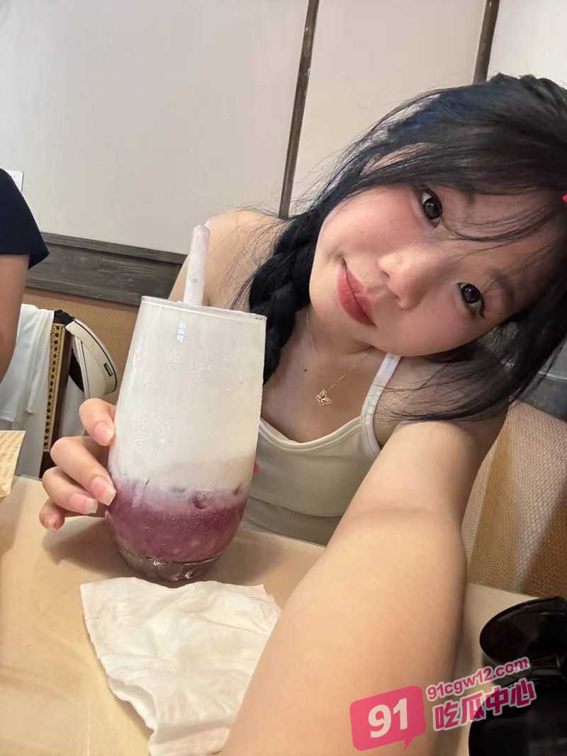 广西玉林师范大学林姝言 遭渣男大量泄密 被操到崩溃大喊“不要操了 我快被操死了” ！ 配图4