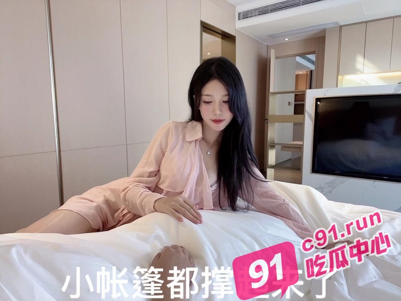 模特女友叫床服务 清晨的极致诱惑 裤子都顶穿了!