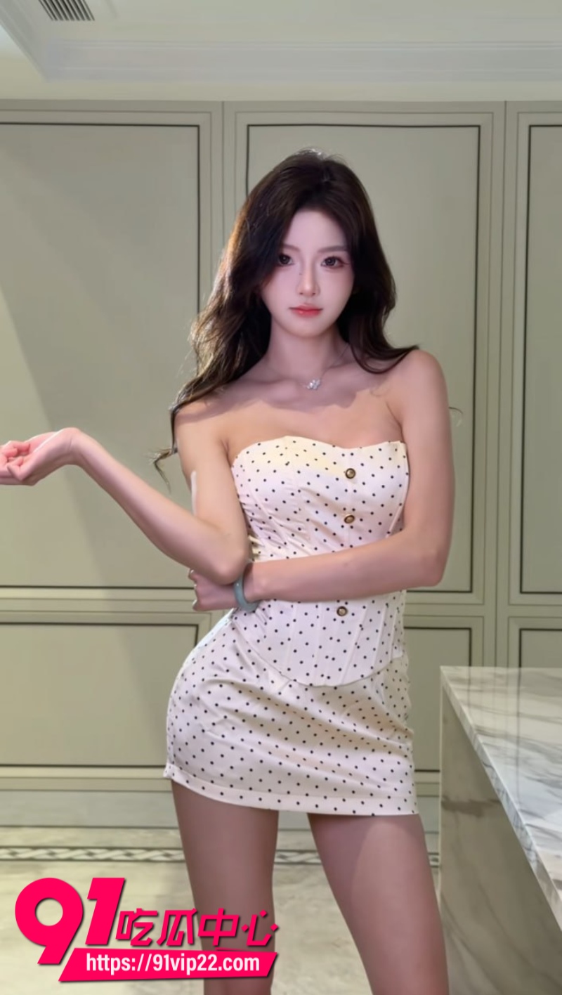 卢本伟牛逼!五五开闪婚女网红巴旦木公主两人在网上高调晒结婚证引来众多网友祝福8 卢本伟牛逼!五五开闪婚女网红巴旦木公主两人在网上高调晒结婚证引来众多网友祝福8