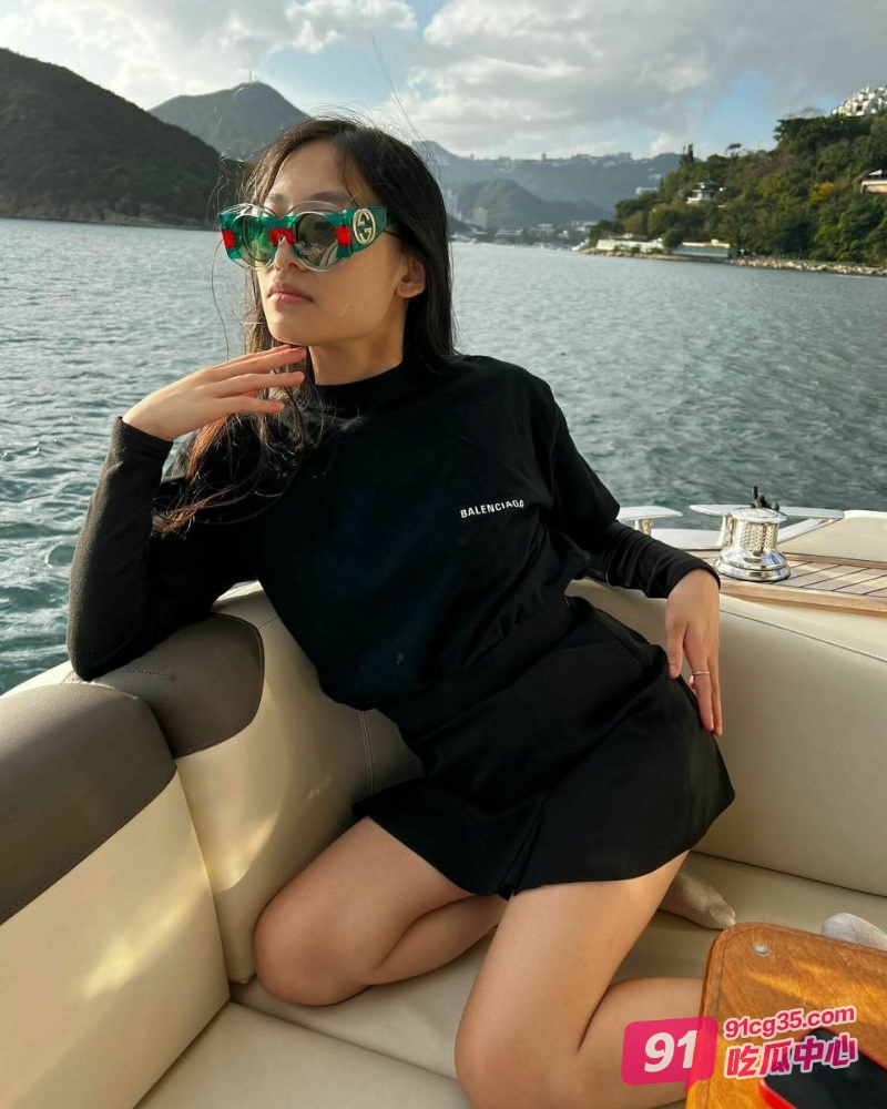 澳大利亚留学舞蹈生吴珺珊大量性爱私拍被曝 清纯女神到放荡尤物的蜕变