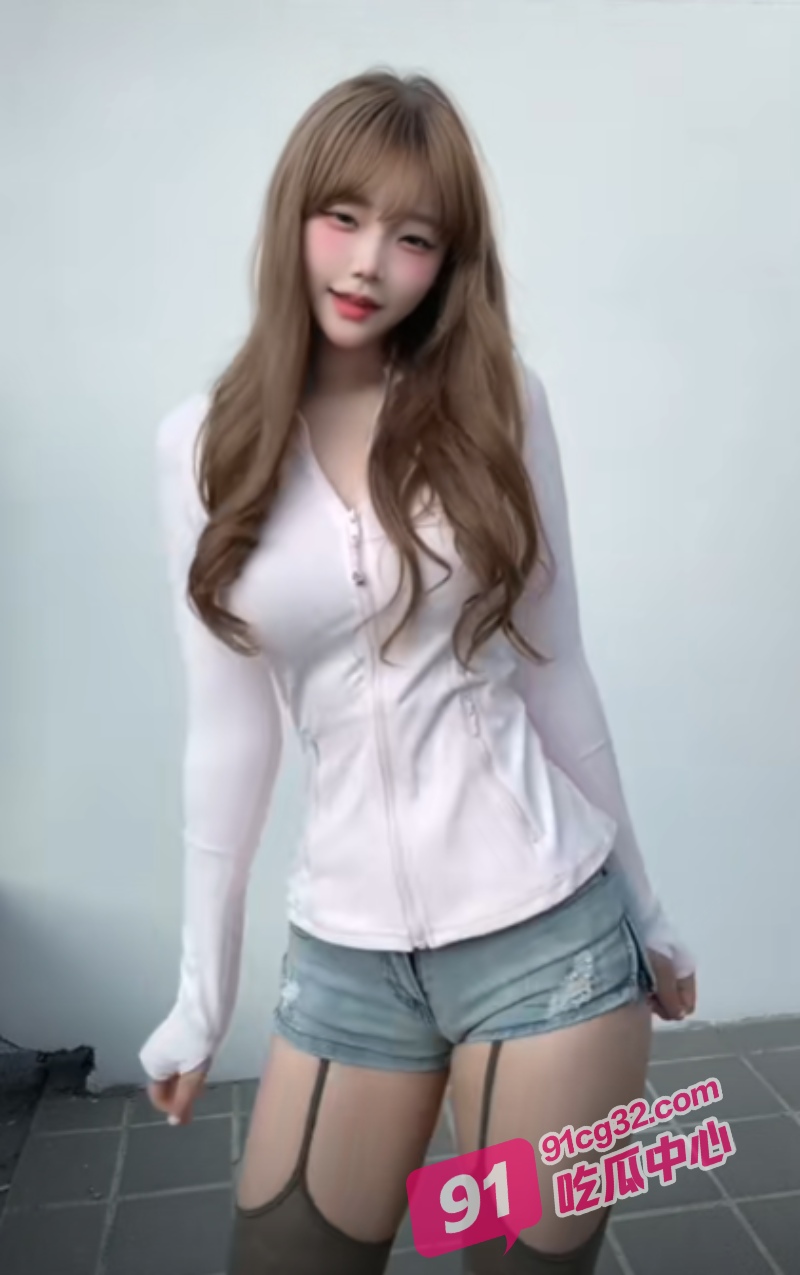 抖音222万粉丝网红ciu7被曝偷加有钱男人微信 私发露奶视频意图上位 被原配曝光！ 配图7