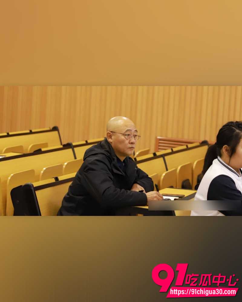 吉林师大附中副校长吴成学 工作群暧昧情人曝光 女老师老公甩两人酒店做爱视频!