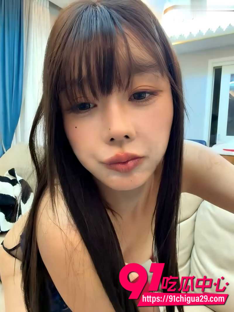 Stripchat女神全裸大秀 M腿假屌自慰女上后入抽插 脸穴同框极度诱惑