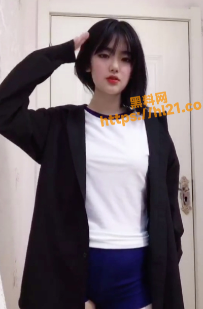 抖音高颜值大美女【在下小羊】最新私密福利视频合集流出！御姐风满满的妹子一辆欲求不满的样子 让人很想征服她！