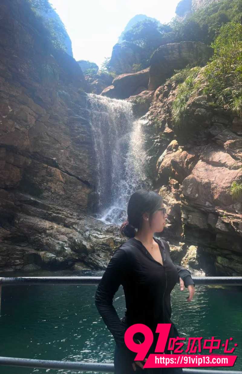 湖南株洲微胖母狗陈思莹为了完成主人的任务居家自慰8 湖南株洲微胖母狗陈思莹为了完成主人的任务居家自慰8