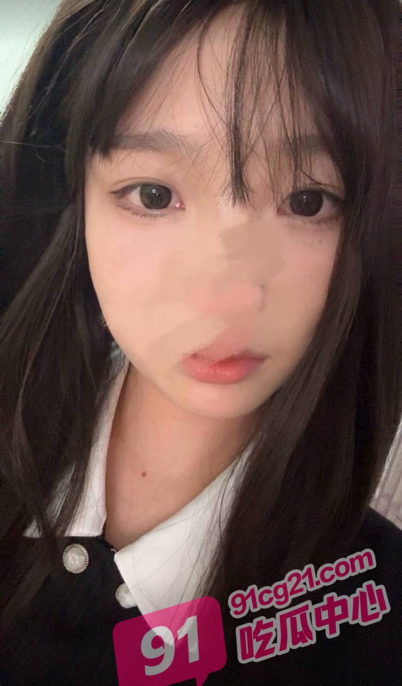 3_W_800px.jpg
