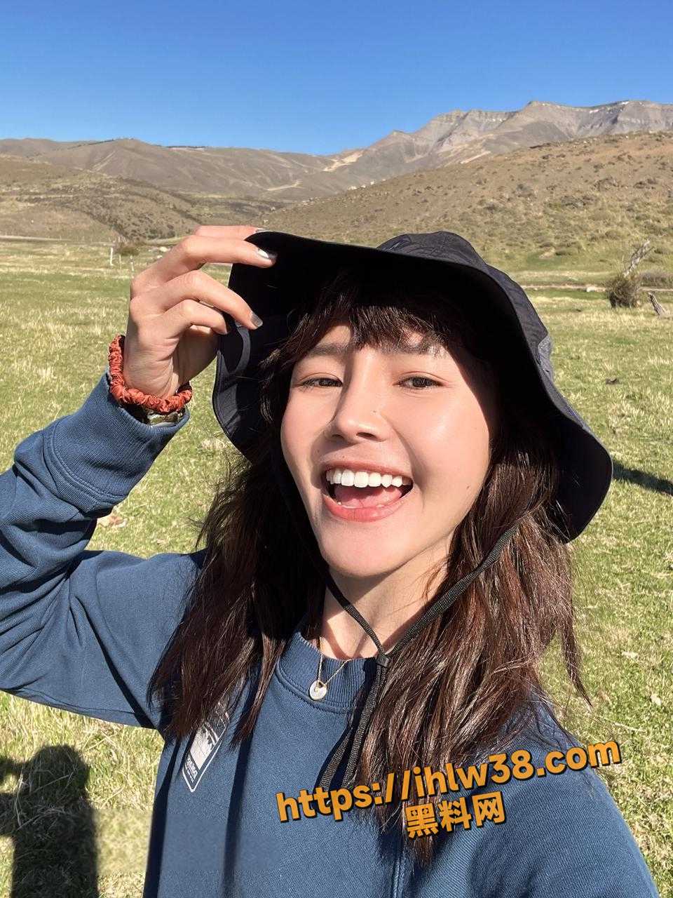 超极品混血大长腿女神 KimmySun 送逼金主 妖娆身姿被屌强势后入爆操！