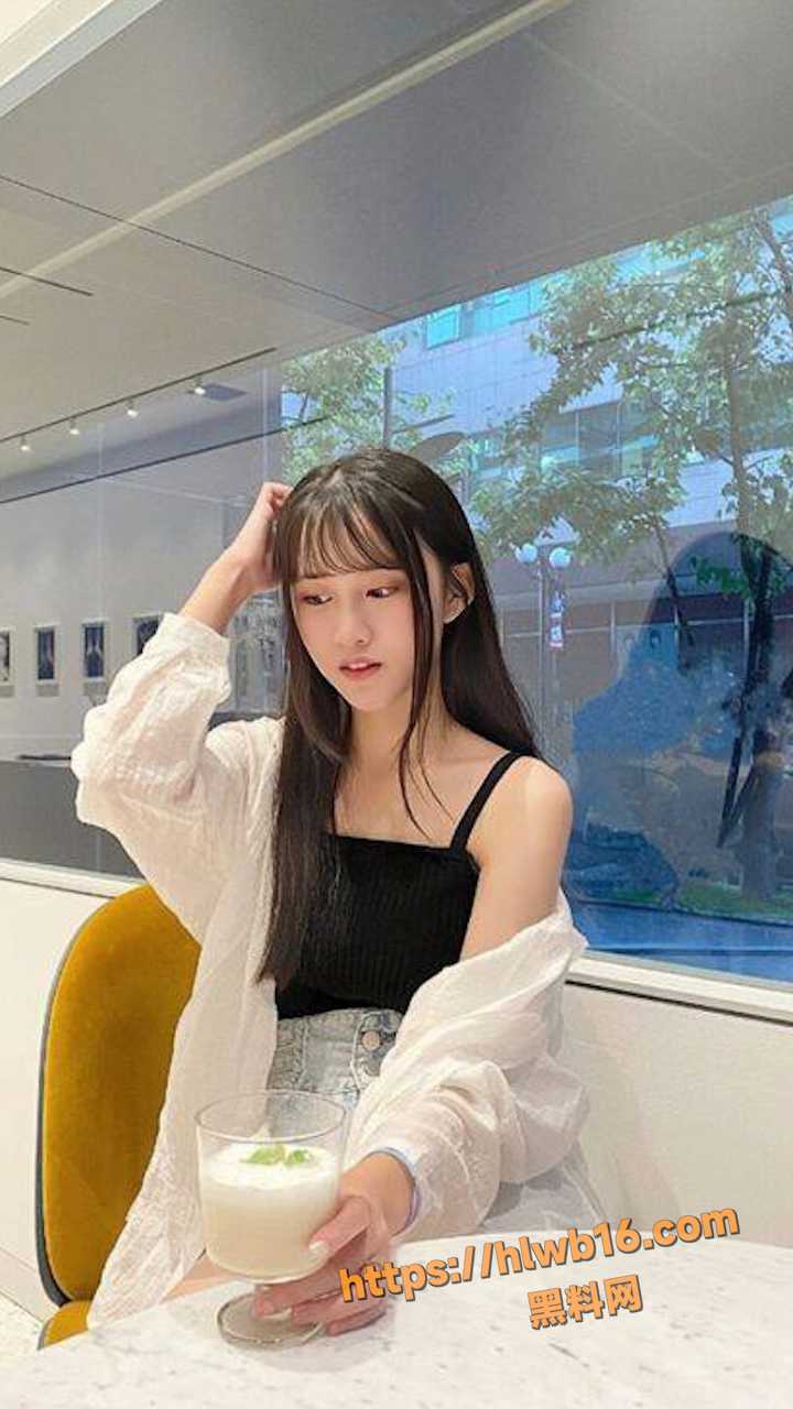 国立政治大学校花 慧宣 手机维修时 与男友激情片段被老板偷录 叫声也太骚了！