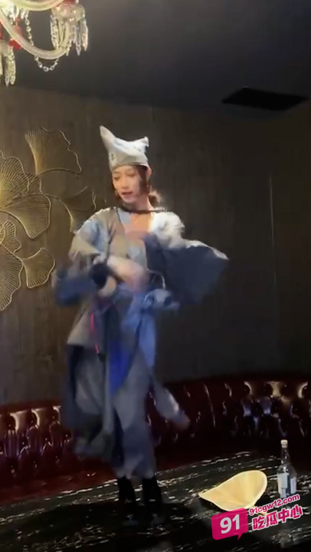 现在的KTV你甚至能看到“济公”主题夜 简直疯狂！ 配图5