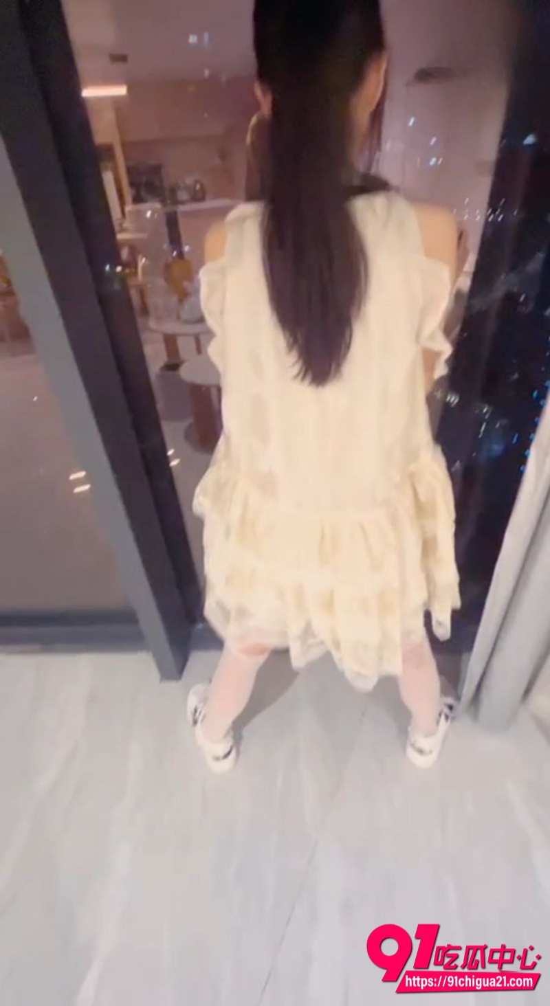意淫自己妹妹9 意淫自己妹妹9