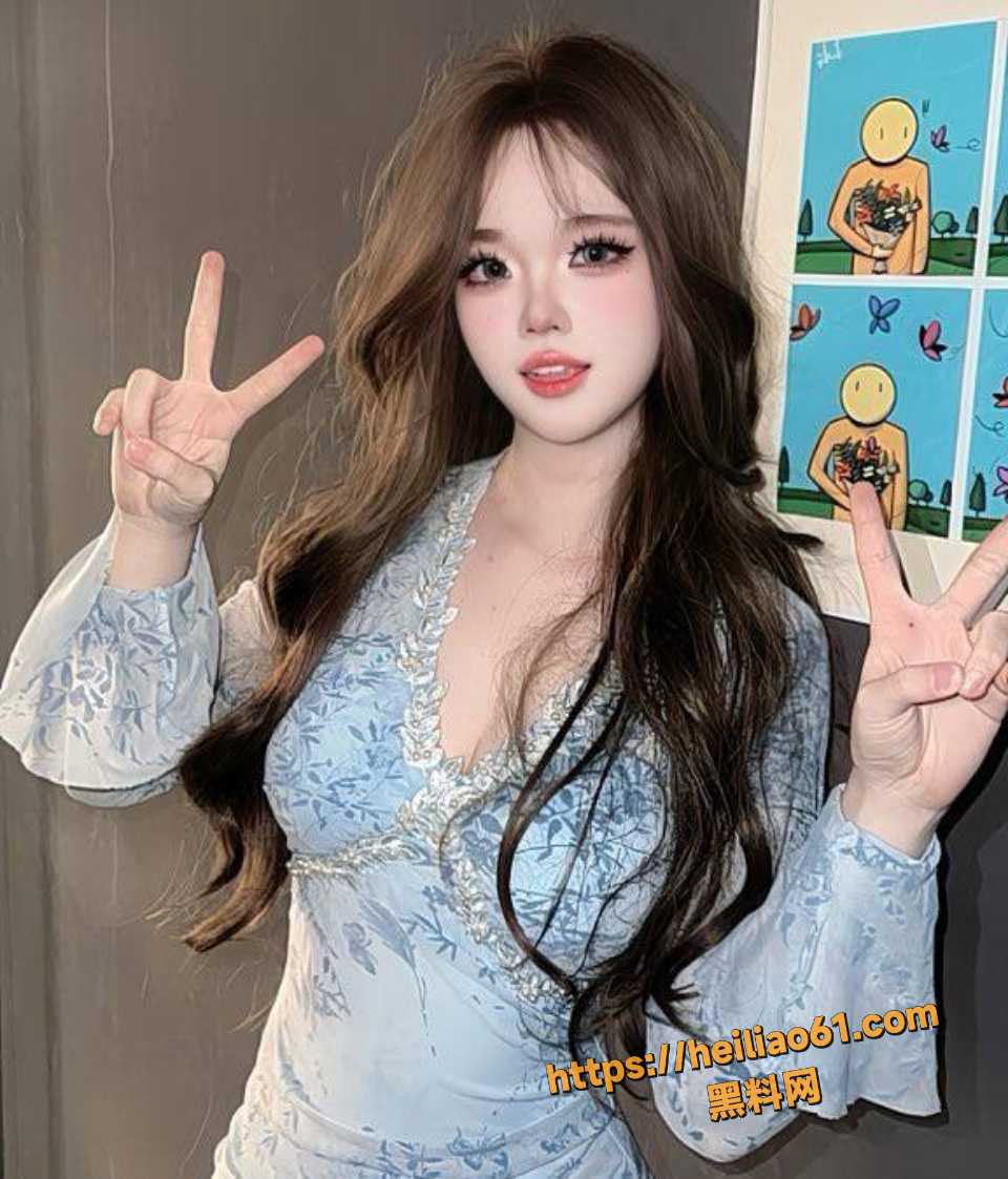 抖音网红反差小母狗 小甜 金主顶层福利 浴室洗澡自慰福利视频泄露