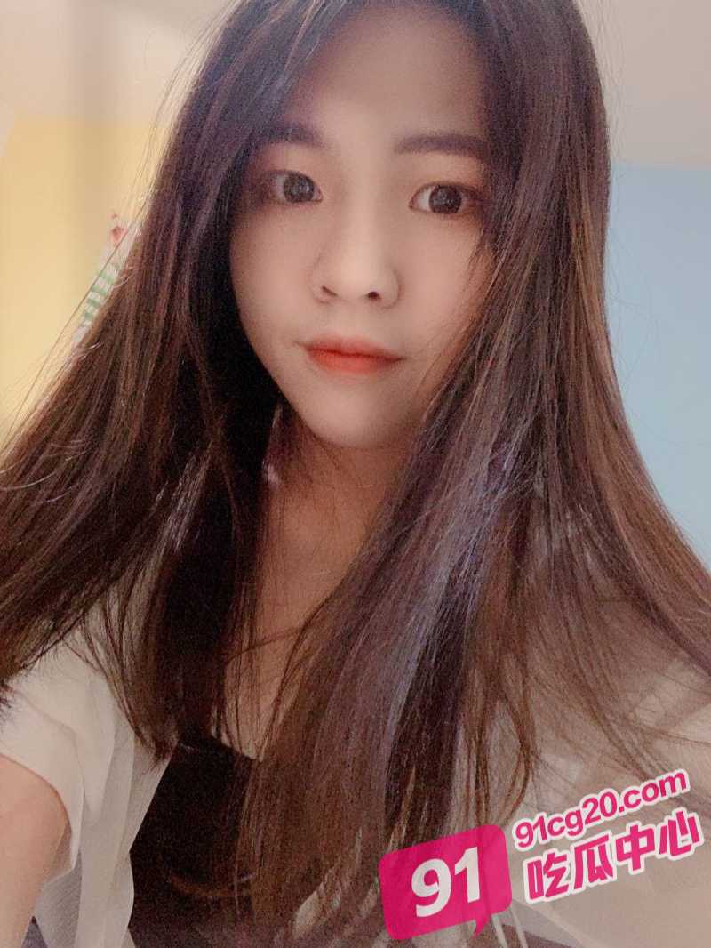 上海一女子拍淫秽视频被捕 没想到这么哇塞 希望她出来后能够重操旧业！ 配图11