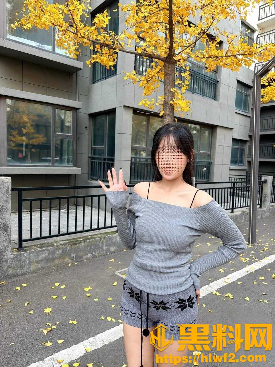 暴力打桩堂姐的骚逼 把堂姐操到求饶 和妈妈堂姐的性福生活106-110集 海角社区