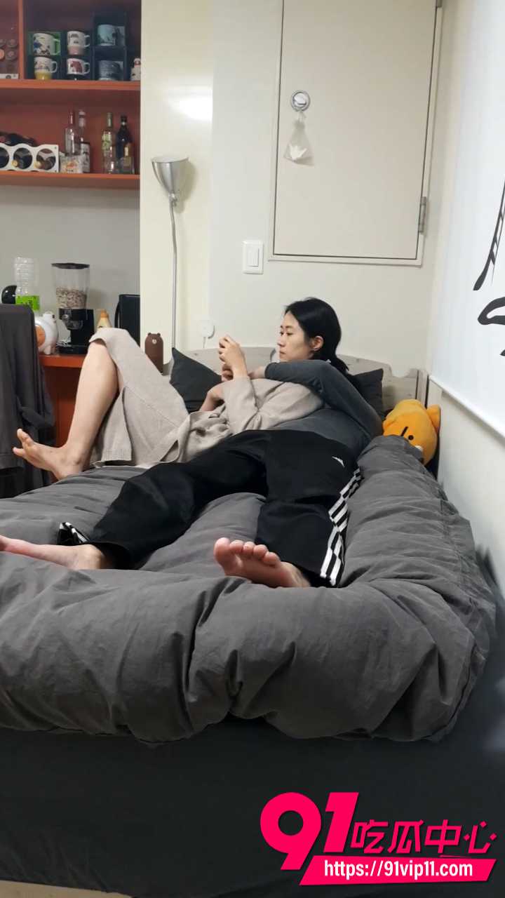 韩国金先生约炮白领小少妇1 韩国金先生约炮白领小少妇1