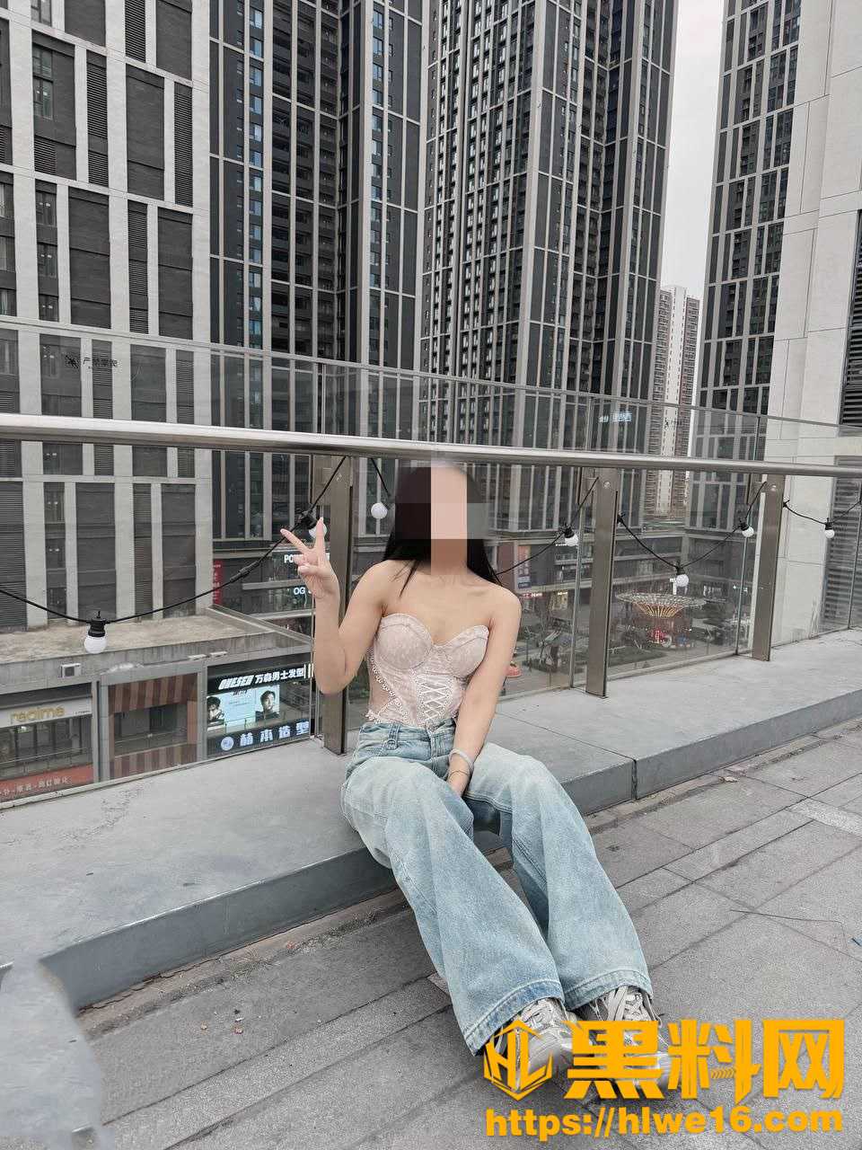 疯狂抽插堂姐的白虎骚逼 把堂姐操的高潮不断 和妈妈堂姐的性福生活86-90集 海角社区