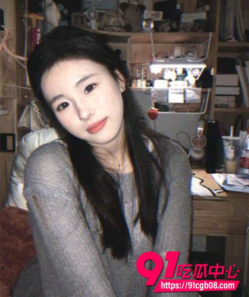 山东高颜值大学生谢馨予泄密视频 化身淫荡母狗女上位榨精露脸口交肛交后入 淫乱高潮汁水横流!