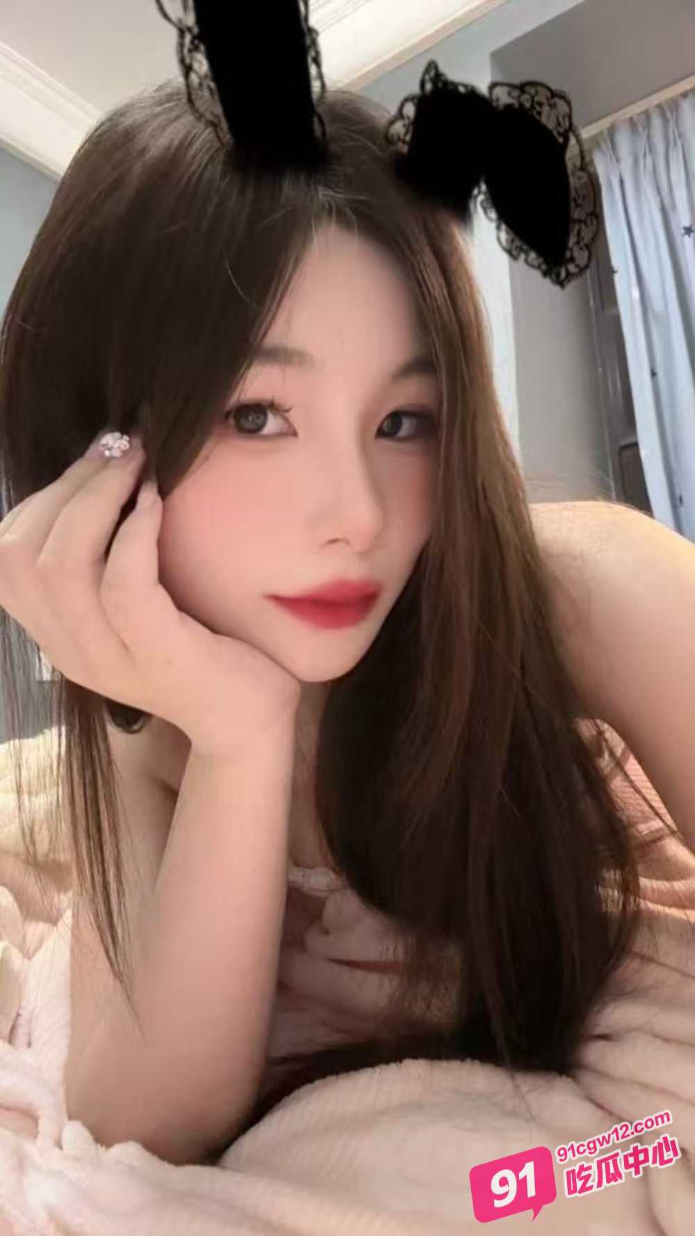 南京大学清纯学妹钱佳琪被男友慢慢调教成骚货自拍过程 被劈腿的渣男爆出！ 配图