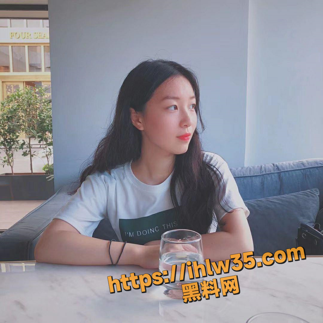 浙江嘉兴气质女幼师 曾素瑶 出轨健身教练曝光 高颜值女神就此沦为肉棒的玩物！