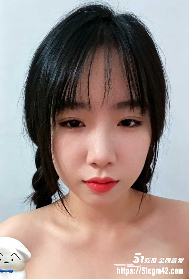 泰州反差婊凤小老师徐滋远裸聊视频流出3拷贝