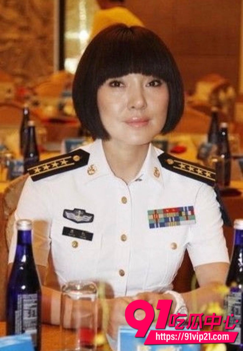 唱常回家看看的陈红李军夫妻双双出轨一个闯女主播家被抓一个被指偷了12亿2