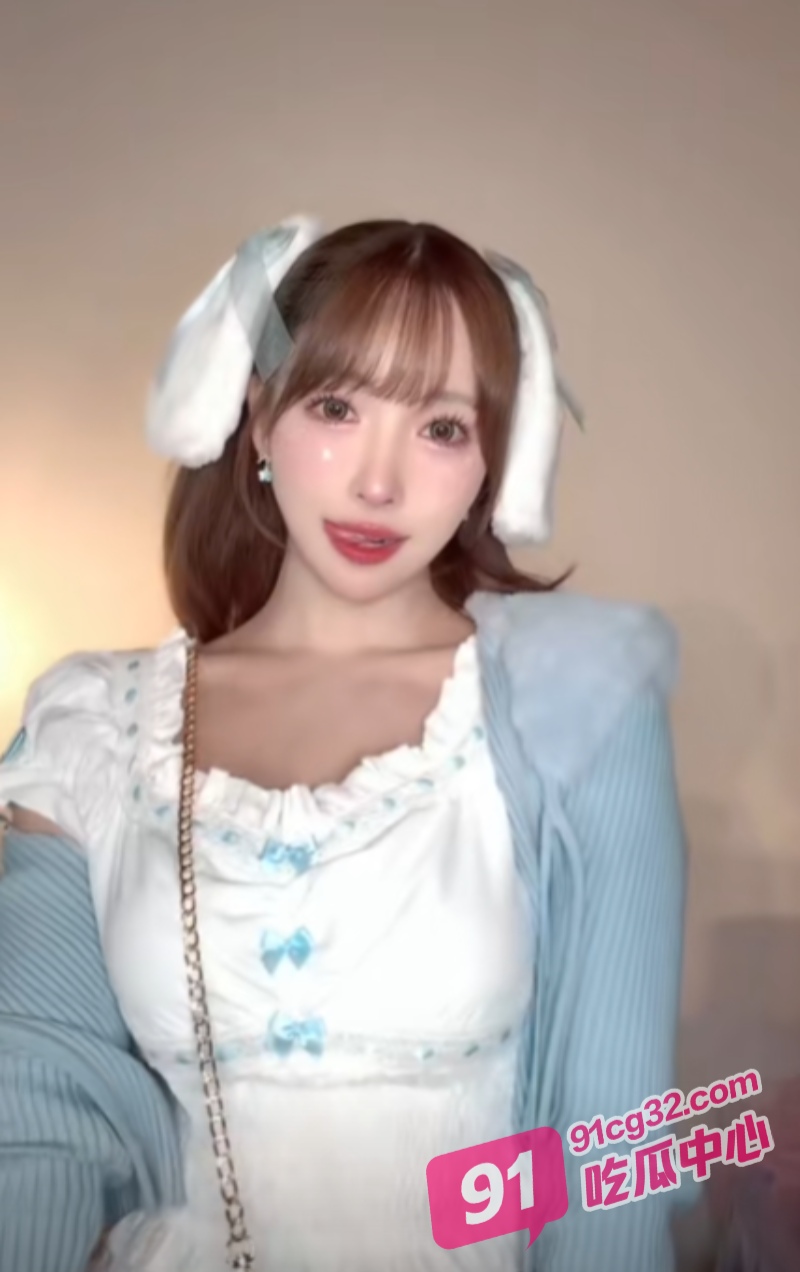 深夜撸片推荐～三上悠亚参加同学会 被前男友灌醉爆插 寂寞少妇终被滋润后选择与老公离婚！