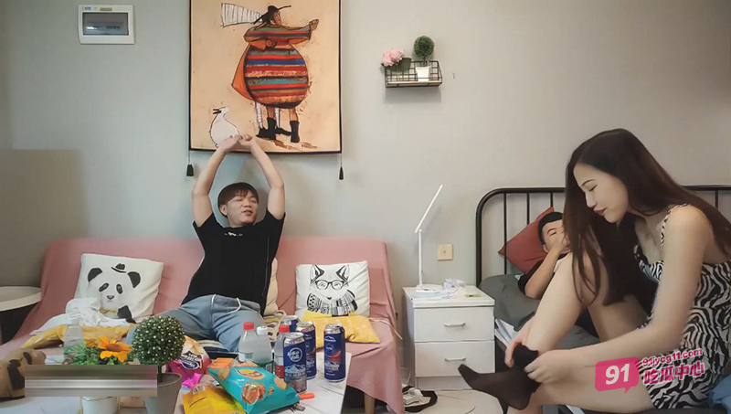 三千约炮极品外围 170长腿妹子被干到神志不清浪叫连连！ 配图2