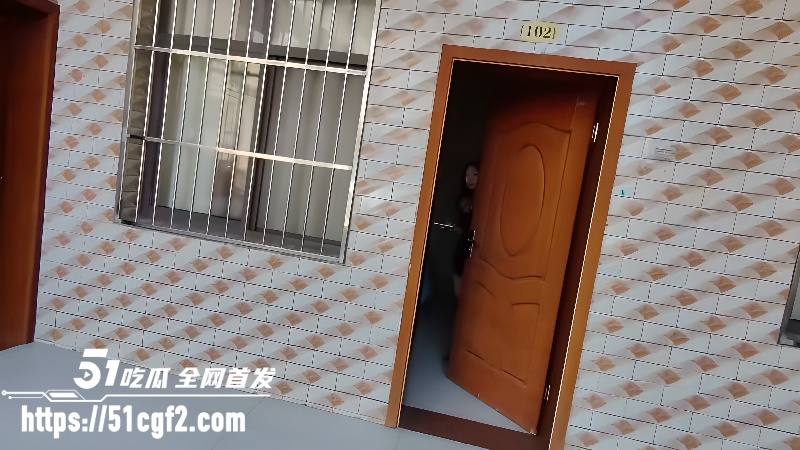 记者暗访城中村低价娼妓 1