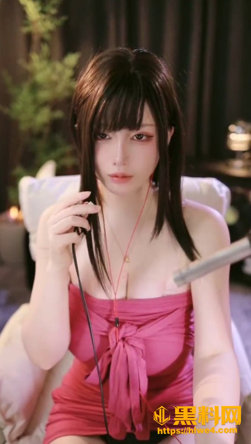 极品清纯美女asmr博主 色雨 超顶的裸足刮擦口腔音 全程露脸模仿足交