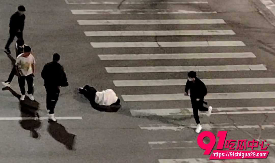 精神小伙2